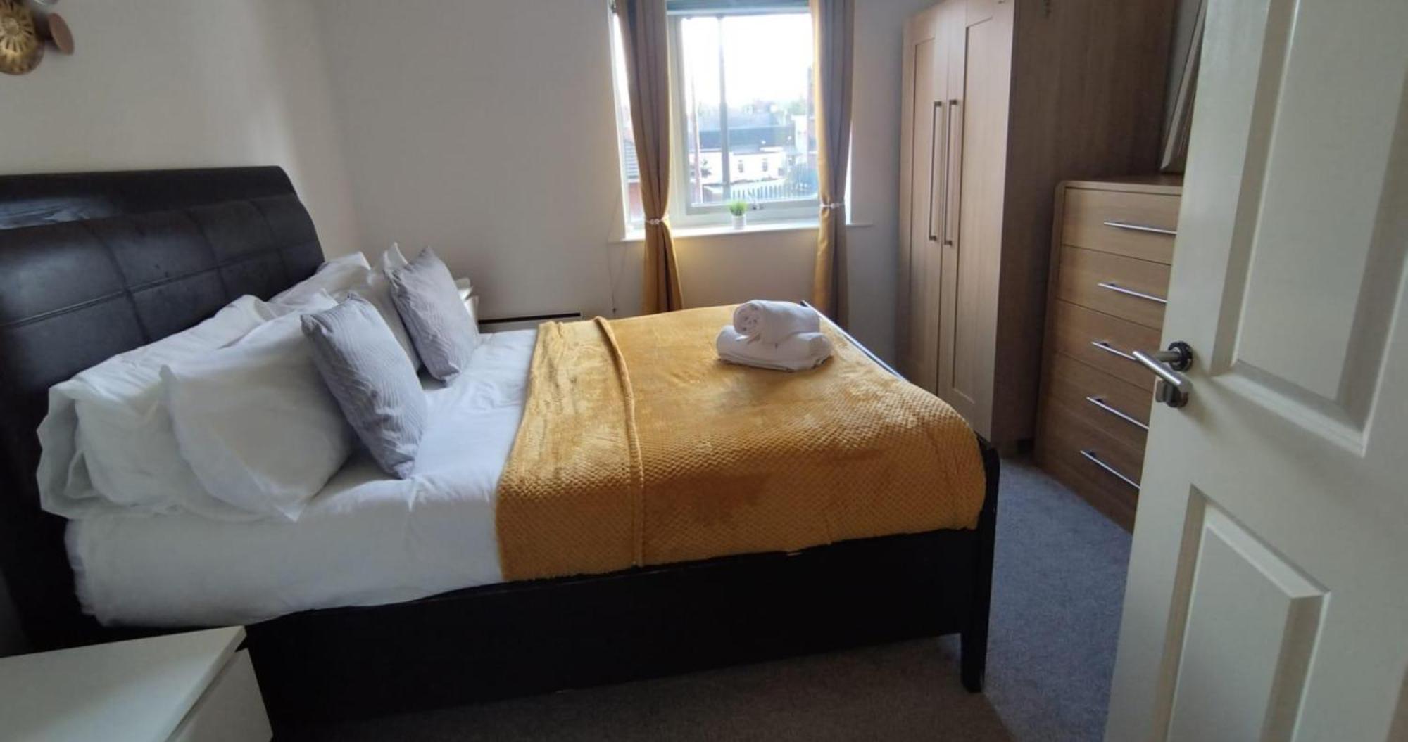 Business & Leisure City Centre 2 Bed En-Suite Apartment With Free Parking And Netflix Coventry Buitenkant foto
