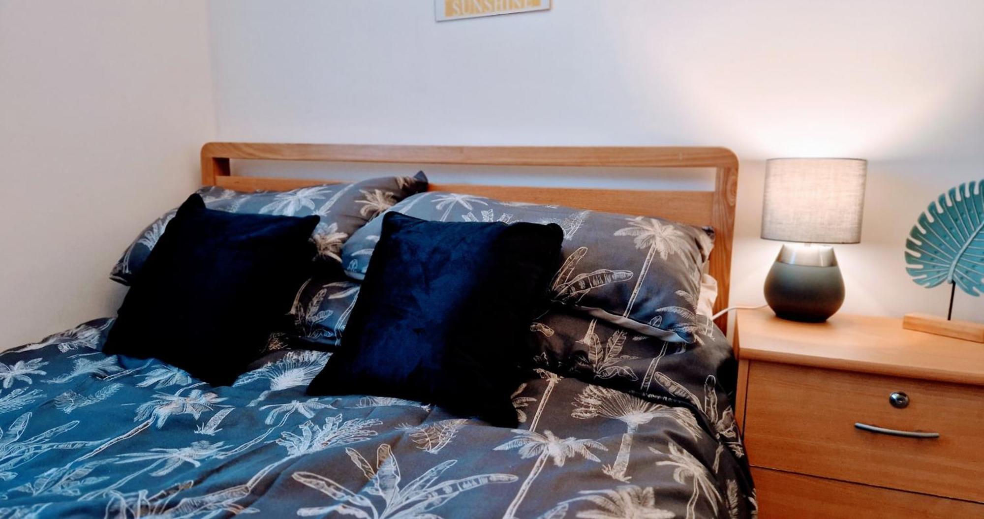Business & Leisure City Centre 2 Bed En-Suite Apartment With Free Parking And Netflix Coventry Buitenkant foto