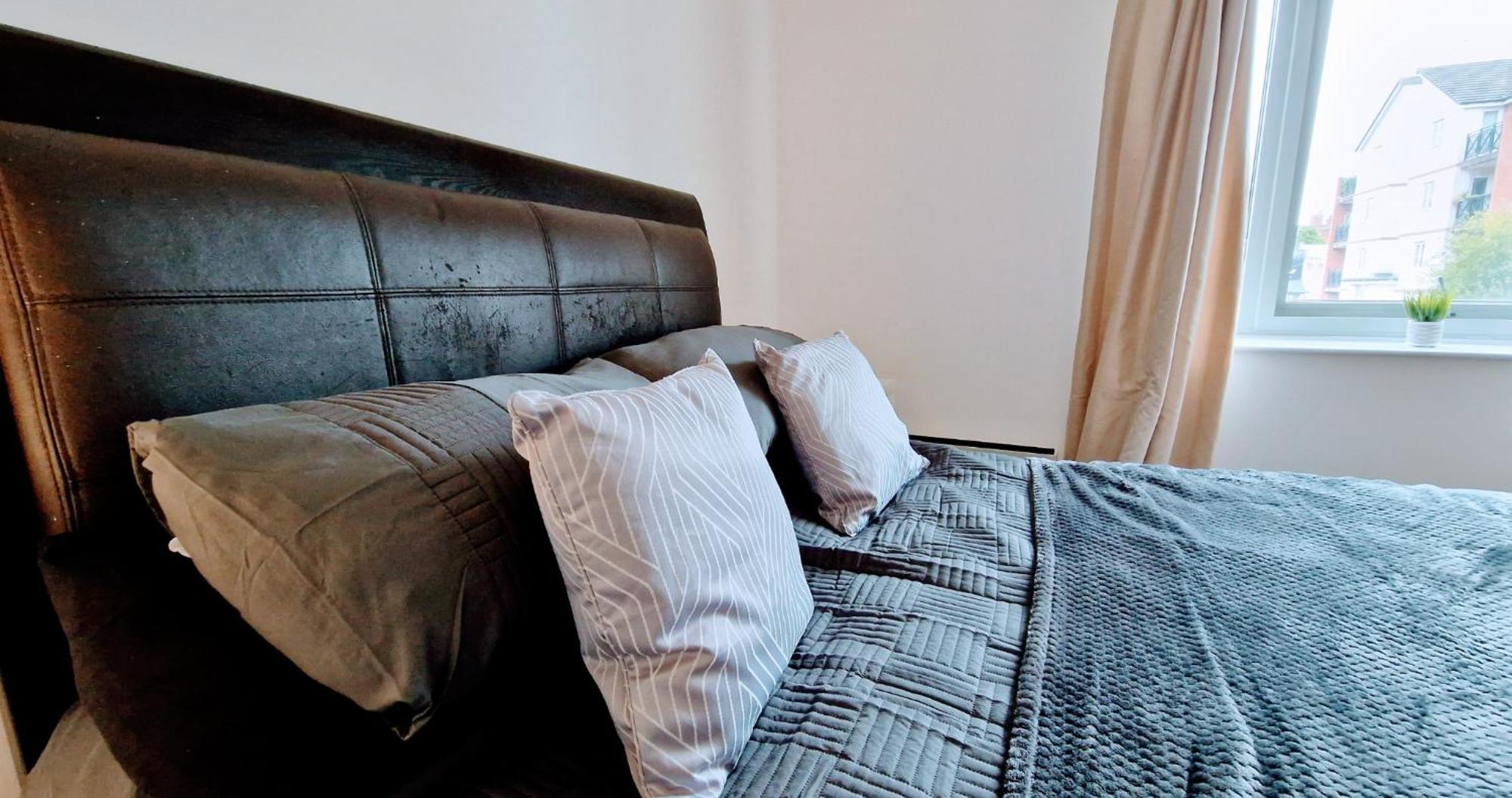 Business & Leisure City Centre 2 Bed En-Suite Apartment With Free Parking And Netflix Coventry Buitenkant foto