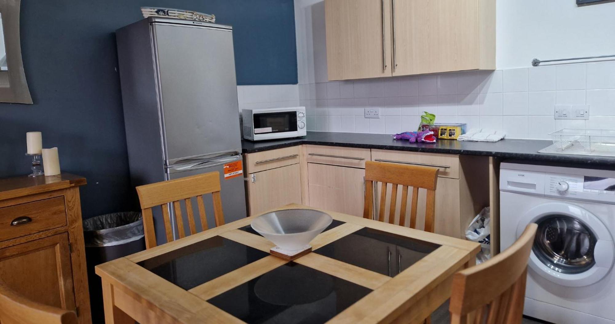 Business & Leisure City Centre 2 Bed En-Suite Apartment With Free Parking And Netflix Coventry Buitenkant foto