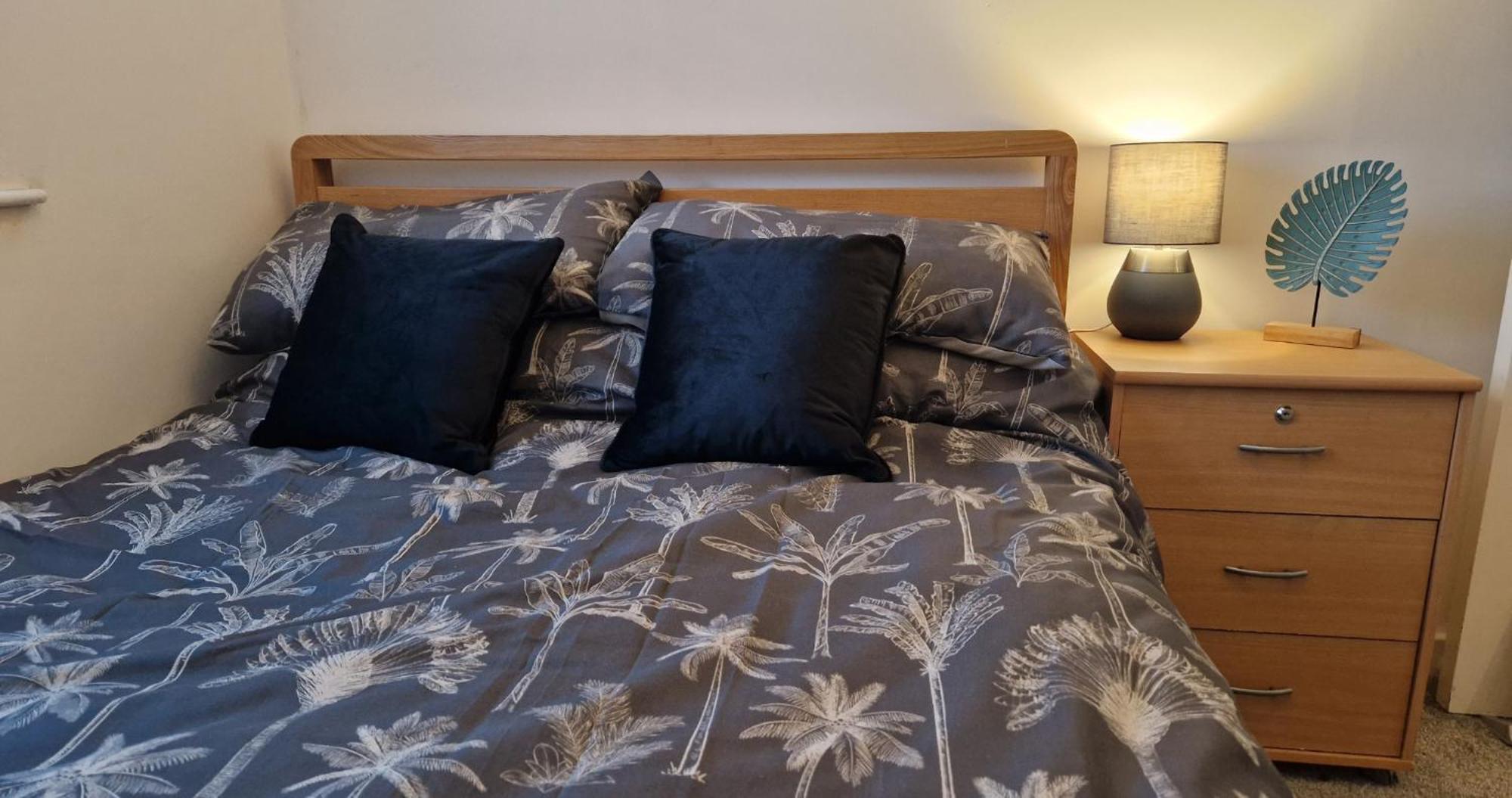 Business & Leisure City Centre 2 Bed En-Suite Apartment With Free Parking And Netflix Coventry Buitenkant foto